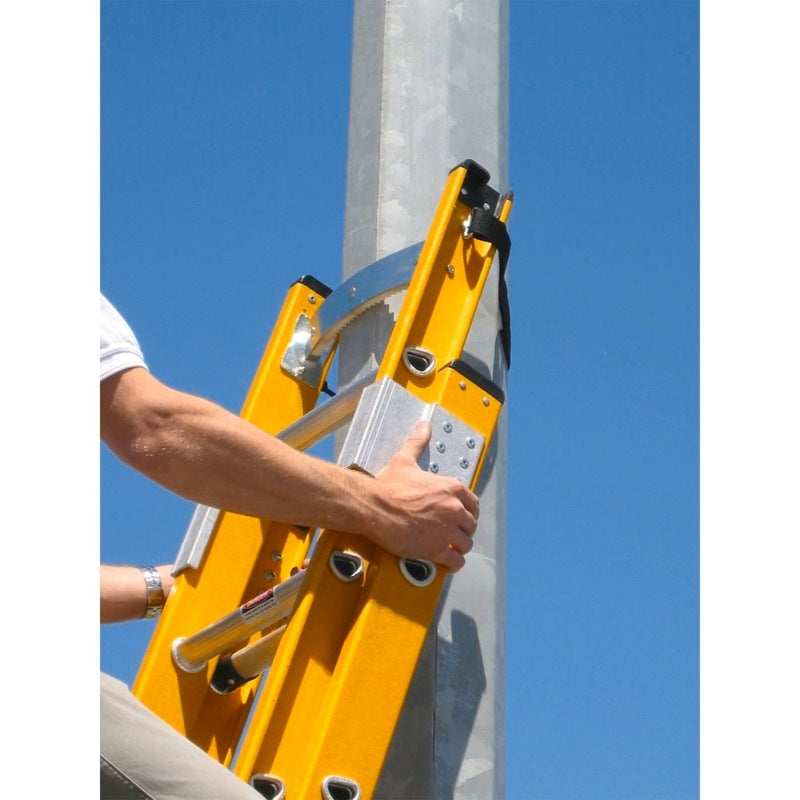 Gorilla Fibreglass Extension Ladder with Pole Mount 3.7-6.5m (12-21ft)