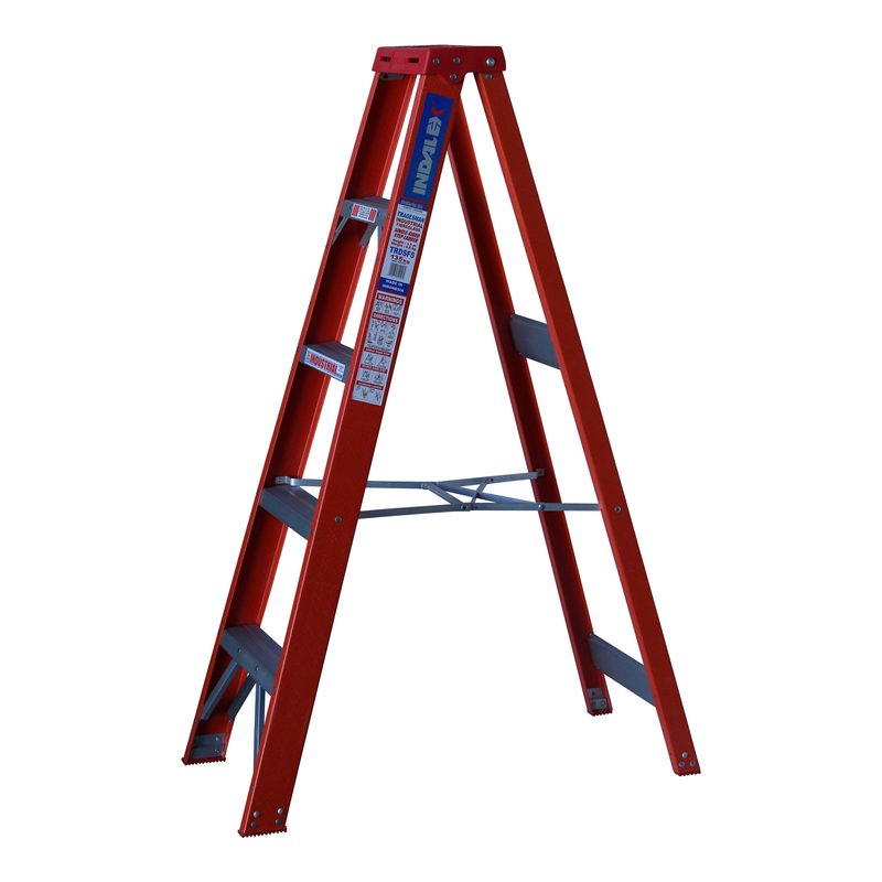 Indalex TRDSF5 1.5M Industrial Fibreglass 135KG Tradesman Single Sided Step Ladder angled view on white background