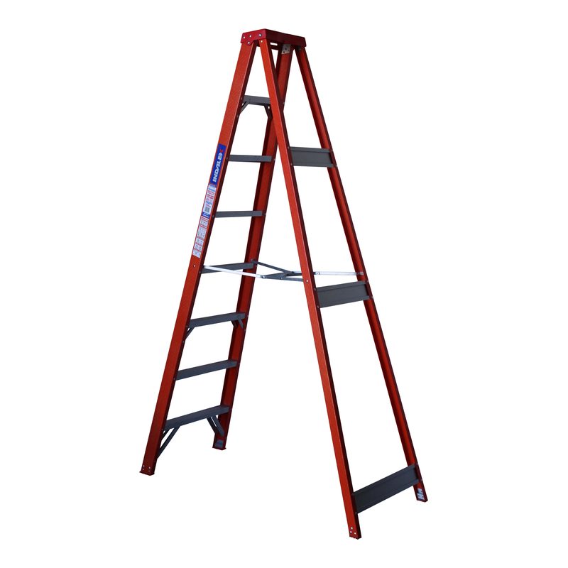 Indalex TRDSF8 2.4M Industrial Fibreglass 135KG Tradesman Single Sided Step Ladder side angle view on white background